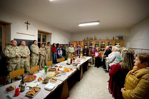 Spotkanie PKW IRINI z Polonią w Katanii – wspólne świętowanie w duchu wiary i polskiej tradycji