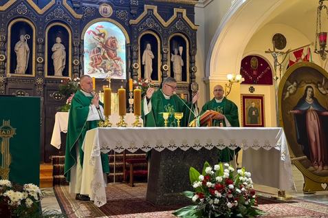Łódź: wizerunek Matki Bożej Łaskawej nawiedził parafię wojskową
